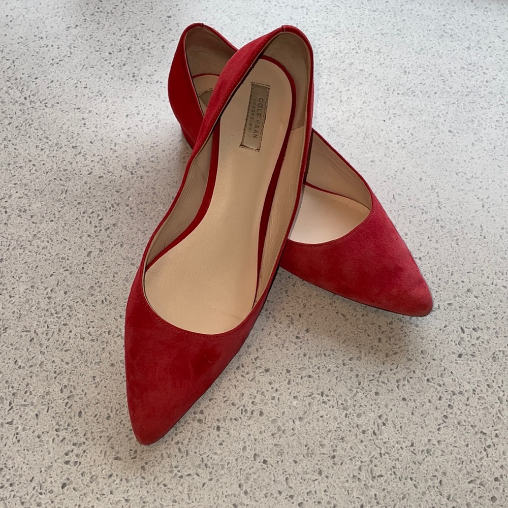 Cole Haan Grand OS red suede low heels Size 8